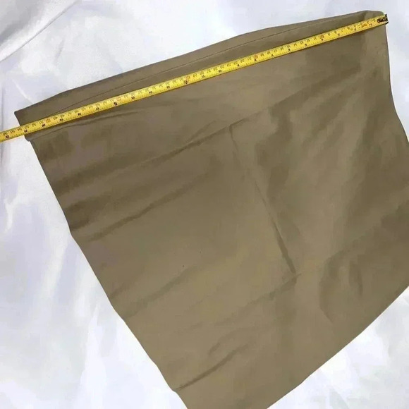 DKNY Women's Office Knee Length pencil Skirt size 6, formal wear color beige. - Picture 5 of 7